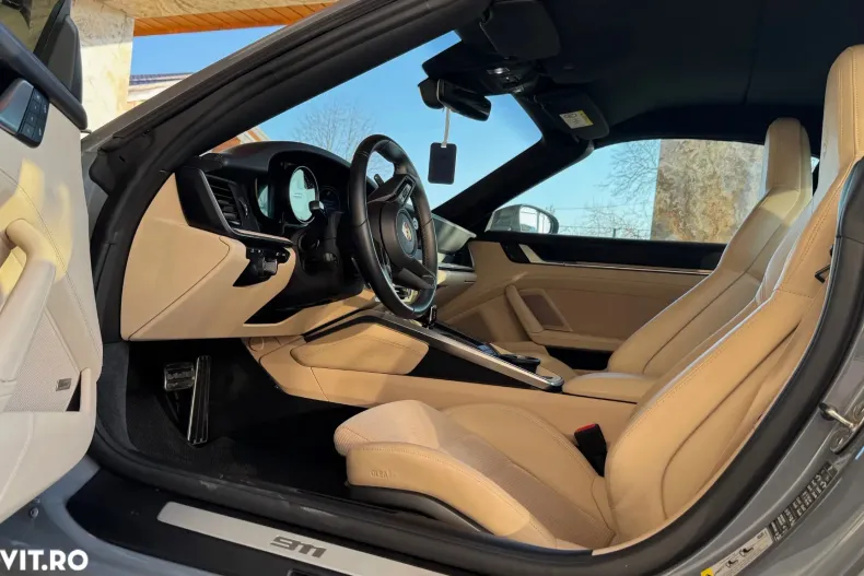 Porsche 911 din 2024 cu 11.600 km - oferta POR173469 - foto 20
