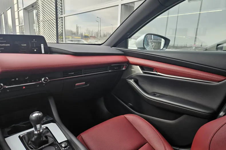 Mazda 3 din 2025 cu 1 km - oferta MAZ173470 - foto 12