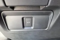 Land Rover Discovery Sport din 2024 cu 3.800 km - oferta LAN173480 - foto 15