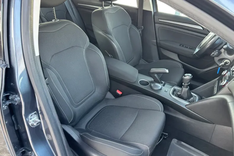 Renault Megane din 2021 cu 91.400 km - oferta REN173485 - foto 29