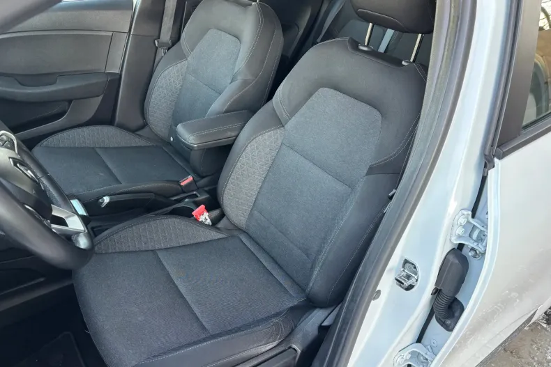 Renault Clio din 2021 cu 156.500 km - oferta REN173487 - foto 24