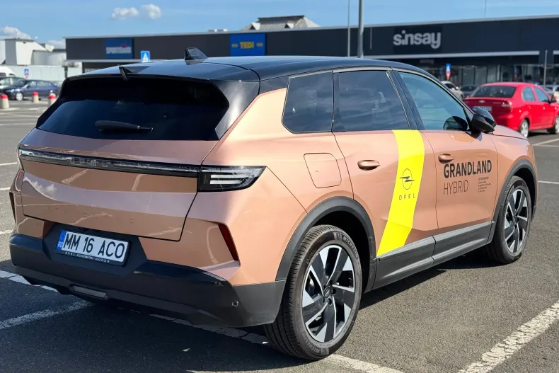 Opel Grandland din 2024 cu 7.700 km - oferta OPE173490 - foto 9