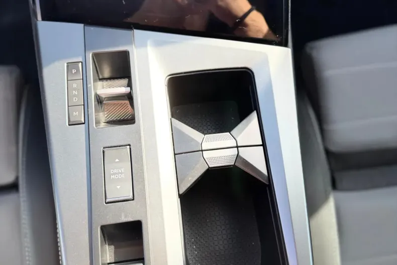 Opel Grandland din 2024 cu 7.700 km - oferta OPE173490 - foto 11