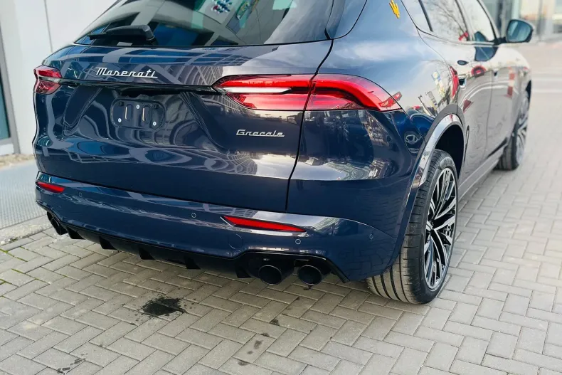 Maserati Grecale din 2025 cu 1 km - oferta MAS173491 - foto 3