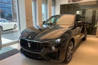 Maserati Levante din 2022 cu 1.990 km - oferta MAS173492 - foto 1