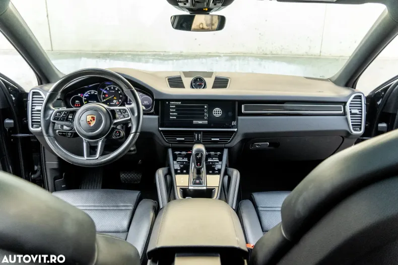 Porsche Cayenne din 2023 cu 70.000 km - oferta POR173499 - foto 4