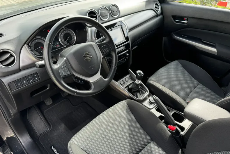 Suzuki Vitara din 2023 cu 26.037 km - oferta SUZ173502 - foto 11