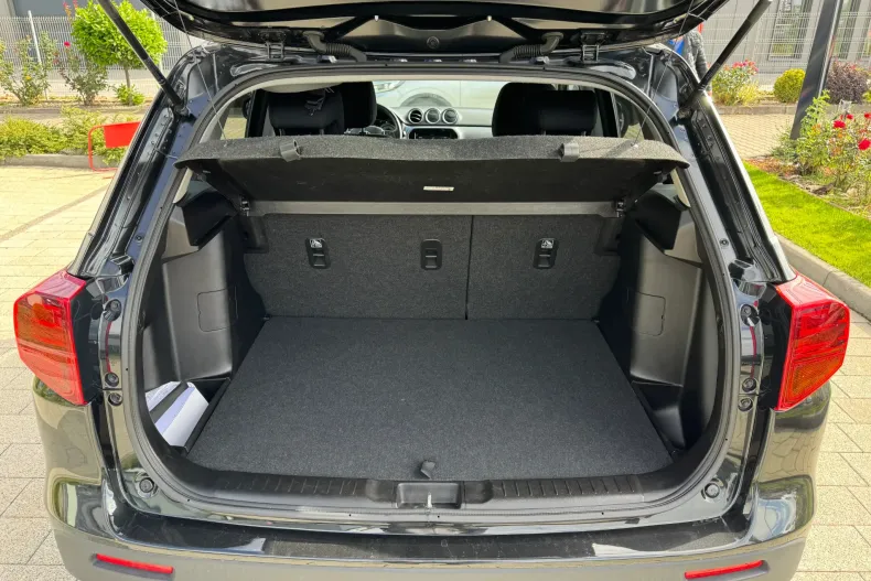 Suzuki Vitara din 2023 cu 26.037 km - oferta SUZ173502 - foto 23