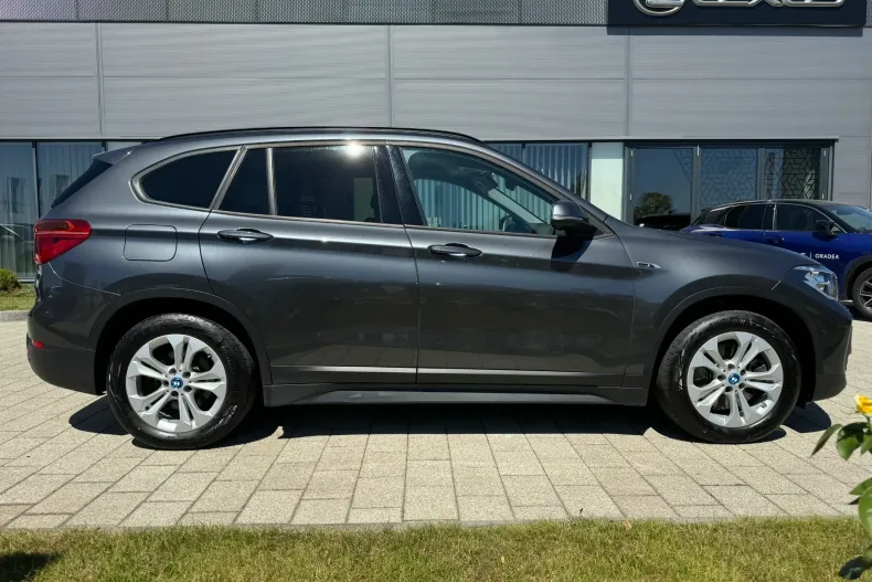 BMW X1 din 2022 cu 107.746 km - oferta BMW173505 - foto 8