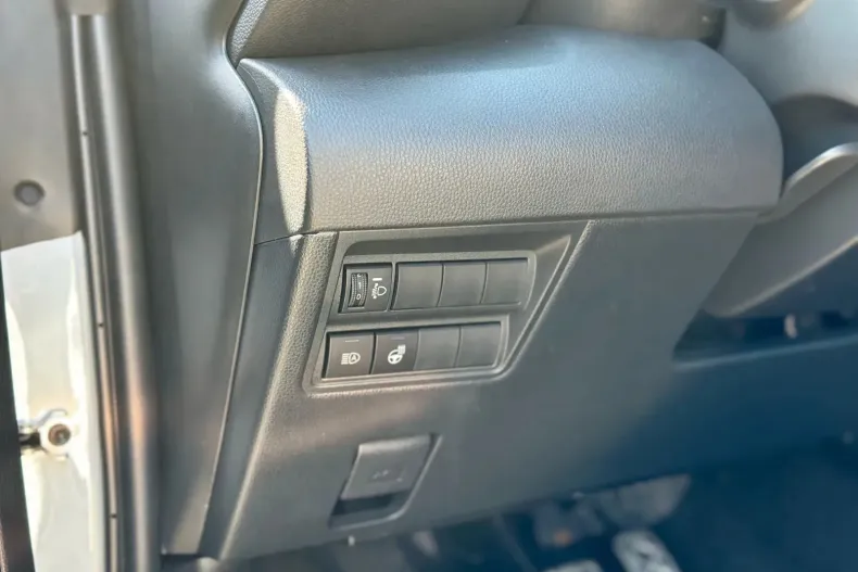 Toyota Yaris din 2023 cu 23.000 km - oferta TOY173507 - foto 14