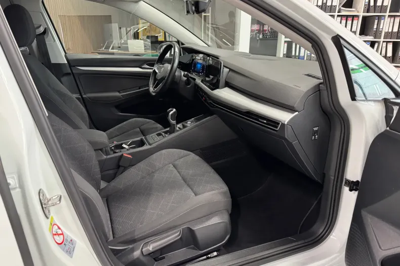 Volkswagen Golf din 2022 cu 123.000 km - oferta VOL173511 - foto 9