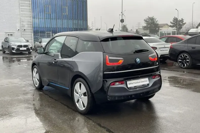 BMW i3 din 2022 cu 67.900 km - oferta BMW173512 - foto 4