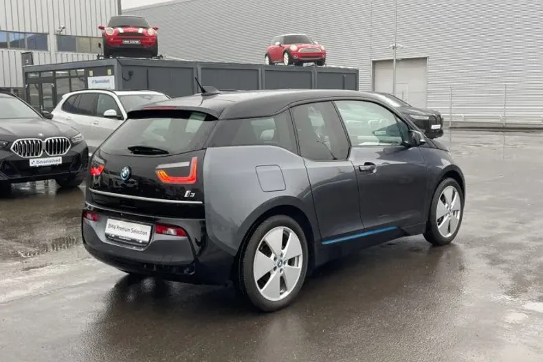 BMW i3 din 2022 cu 67.900 km - oferta BMW173512 - foto 5