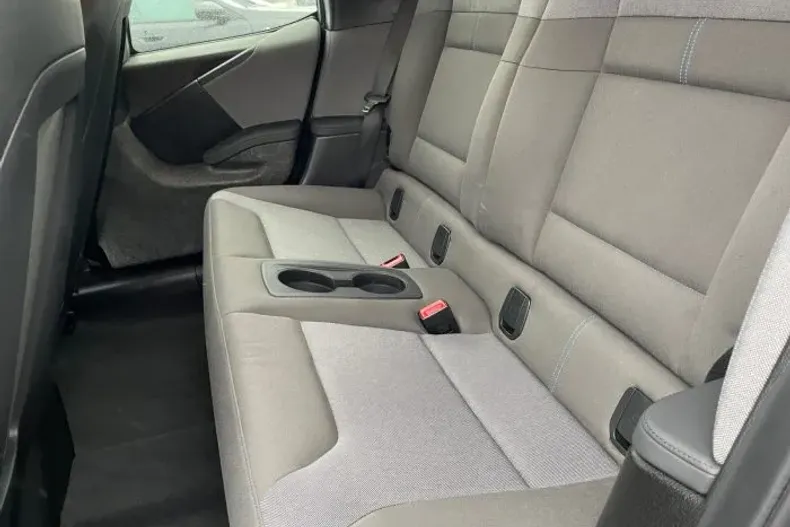 BMW i3 din 2022 cu 67.900 km - oferta BMW173512 - foto 13