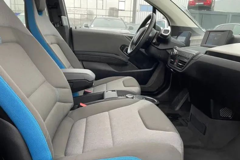 BMW i3 din 2022 cu 67.900 km - oferta BMW173512 - foto 15