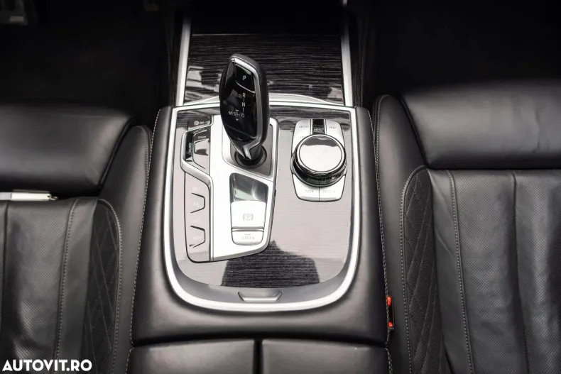 BMW Seria 7 din 2021 cu 93.000 km - oferta BMW173518 - foto 35