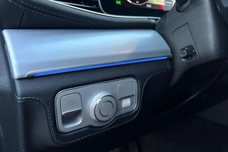 Mercedes-Benz GLE 450 din 2024 cu 39.876 km - oferta MER173520 - foto 12