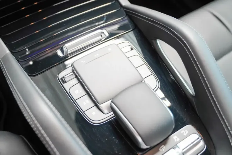 Mercedes-Benz GLE 450 din 2024 cu 27.824 km - oferta MER173521 - foto 24