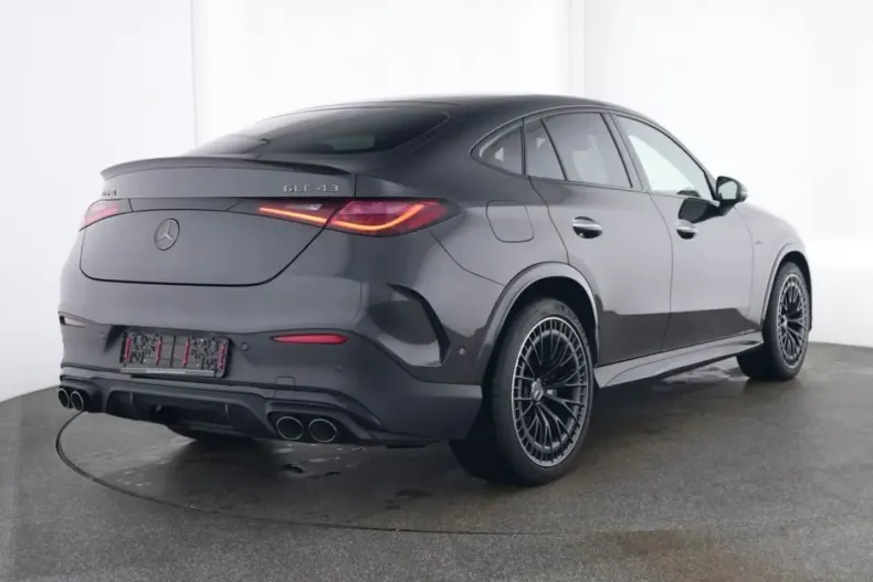 Mercedes-Benz GLC 43 AMG din 2024 cu 12.400 km - oferta MER173535 - foto 2