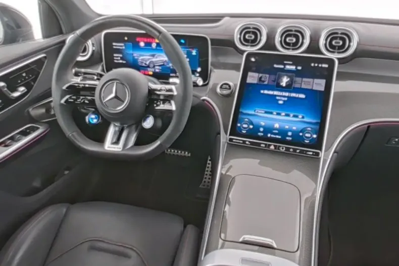 Mercedes-Benz GLC 43 AMG din 2024 cu 12.400 km - oferta MER173535 - foto 6