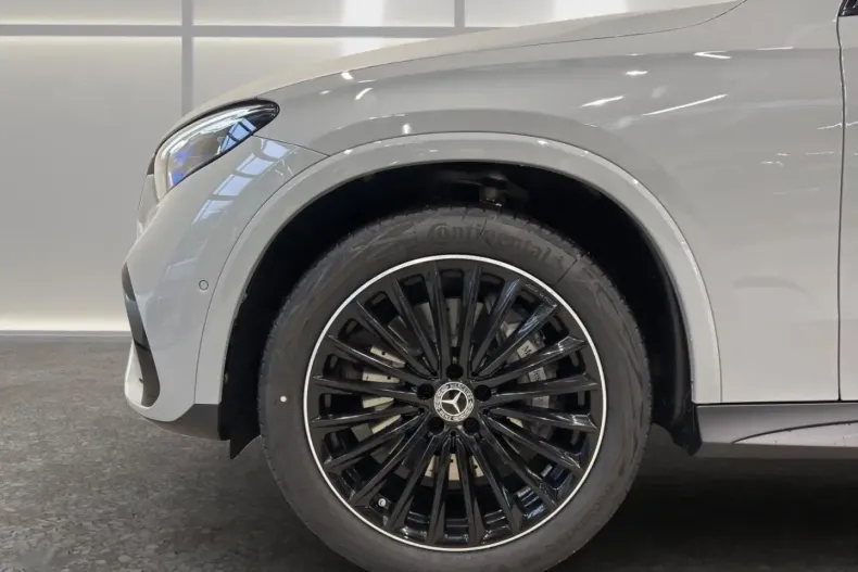 Mercedes-Benz GLC 300 din 2025 cu 18.081 km - oferta MER173545 - foto 12