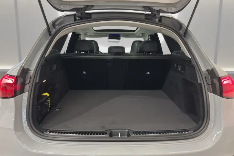 Mercedes-Benz GLC 300 din 2025 cu 18.081 km - oferta MER173545 - foto 14