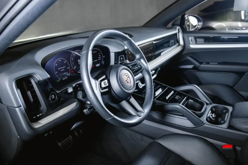 Porsche Cayenne din 2025 cu 16.800 km - oferta POR173547 - foto 14