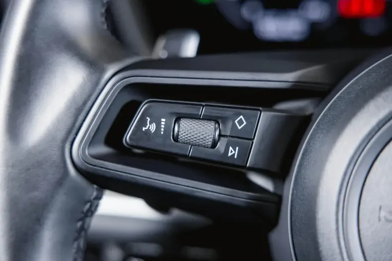 Porsche Cayenne din 2023 cu 9.990 km - oferta POR173551 - foto 33