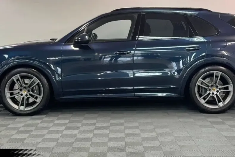 Porsche Cayenne din 2024 cu 18.271 km - oferta POR173552 - foto 2