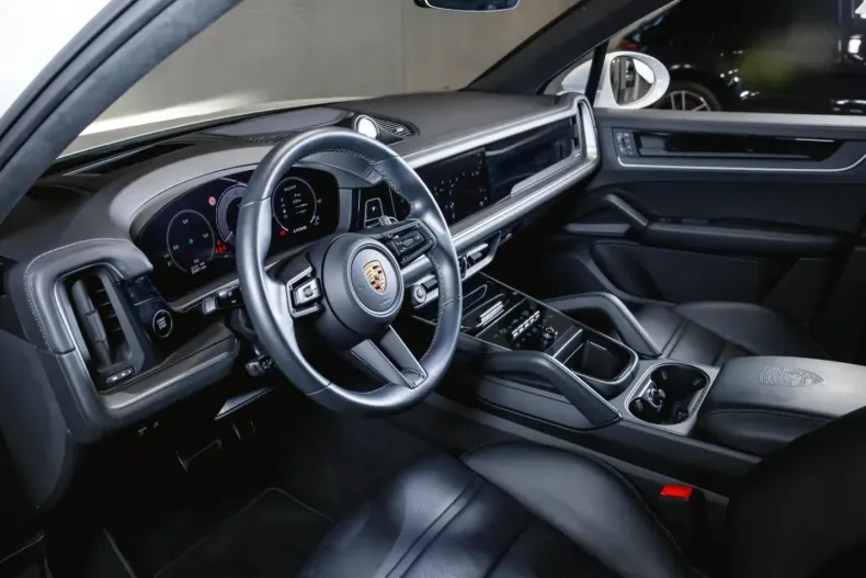 Porsche Cayenne din 2024 cu 26.900 km - oferta POR173553 - foto 15