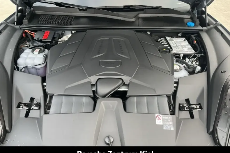 Porsche Cayenne din 2025 cu 36.900 km - oferta POR173558 - foto 14