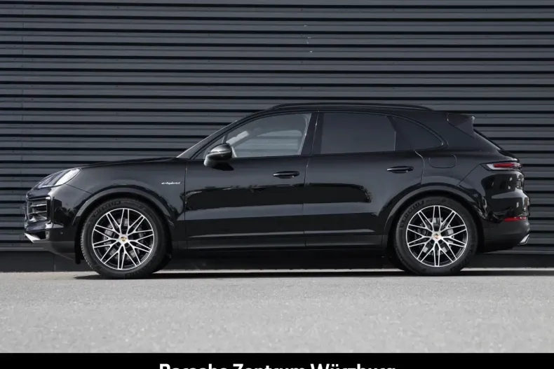 Porsche Cayenne din 2025 cu 13.900 km - oferta POR173560 - foto 3