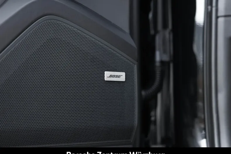 Porsche Cayenne din 2025 cu 13.900 km - oferta POR173560 - foto 30