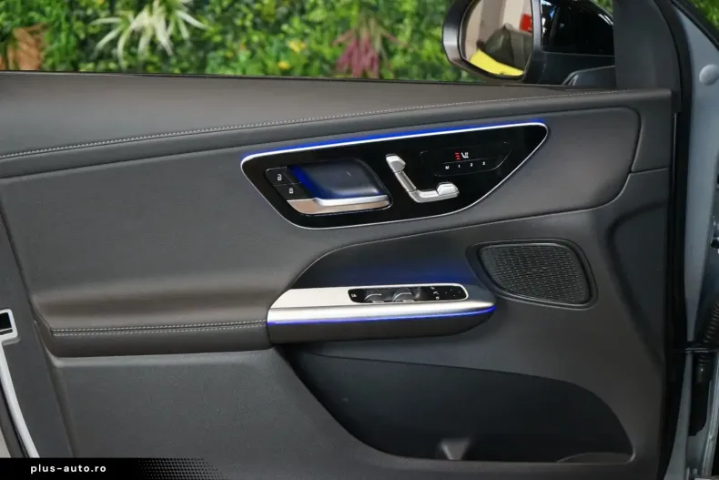 Mercedes-Benz GLC 220 din 2024 cu 14.497 km - oferta MER173568 - foto 12