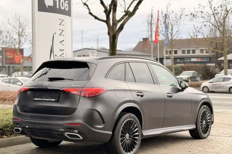 Mercedes-Benz GLC 300 din 2024 cu 33.393 km - oferta MER173572 - foto 4