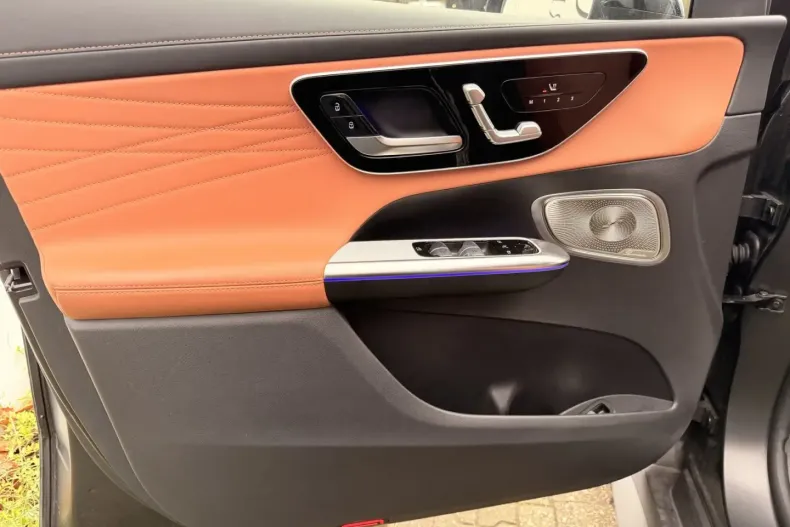 Mercedes-Benz GLC 300 din 2024 cu 33.393 km - oferta MER173572 - foto 6