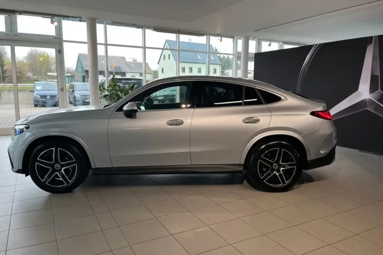 Mercedes-Benz GLC 300 din 2023 cu 10.286 km - oferta MER173578 - foto 7