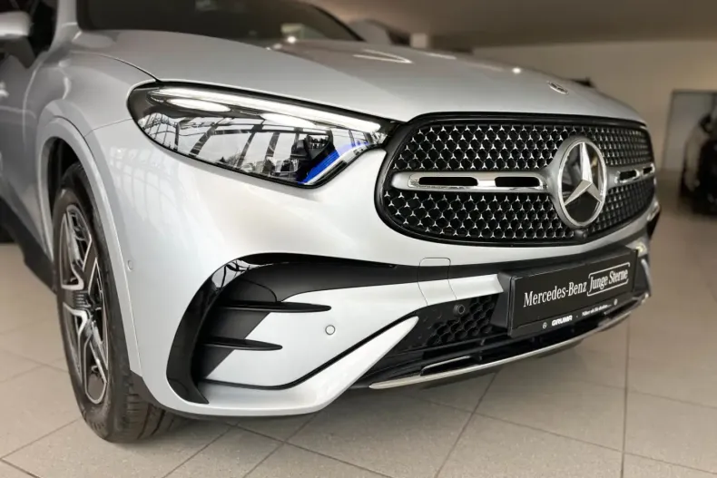 Mercedes-Benz GLC 300 din 2023 cu 10.286 km - oferta MER173578 - foto 11