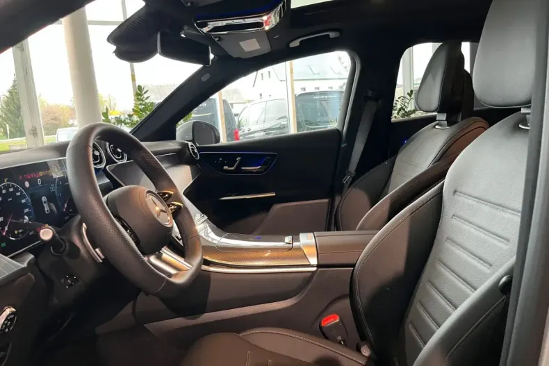 Mercedes-Benz GLC 300 din 2023 cu 10.286 km - oferta MER173578 - foto 17