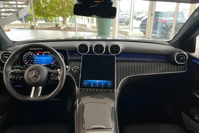 Mercedes-Benz GLC 300 din 2023 cu 10.286 km - oferta MER173578 - foto 19