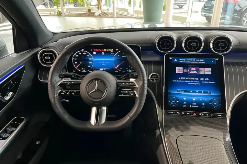 Mercedes-Benz GLC 300 din 2023 cu 10.286 km - oferta MER173578 - foto 20