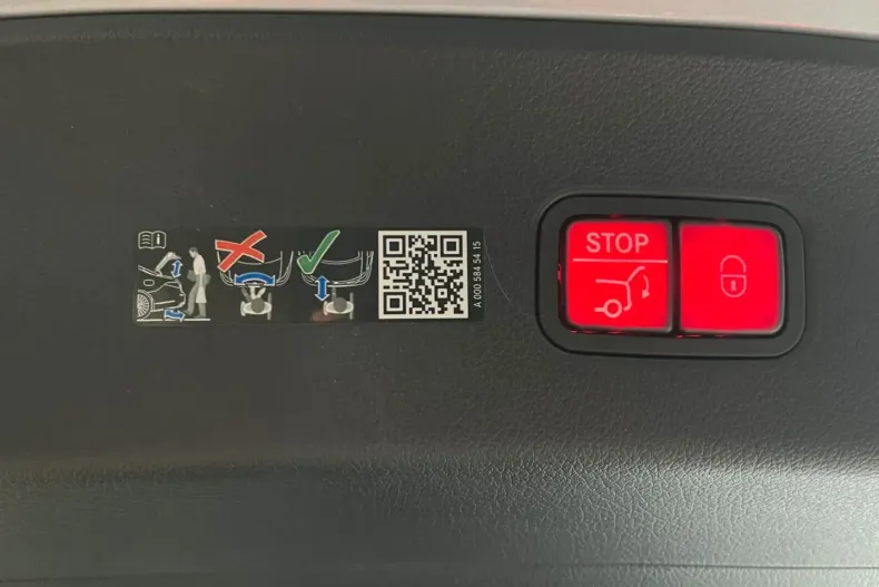 Mercedes-Benz GLC 300 din 2023 cu 10.286 km - oferta MER173578 - foto 38