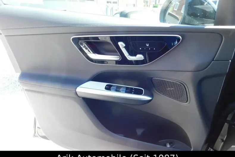 Mercedes-Benz GLC 300 din 2024 cu 24.000 km - oferta MER173581 - foto 18