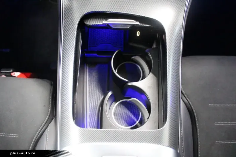 Mercedes-Benz GLC 220 din 2025 cu 9.410 km - oferta MER173589 - foto 13