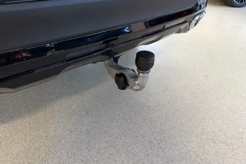 Mercedes-Benz GLC 220 din 2024 cu 19.997 km - oferta MER173592 - foto 11