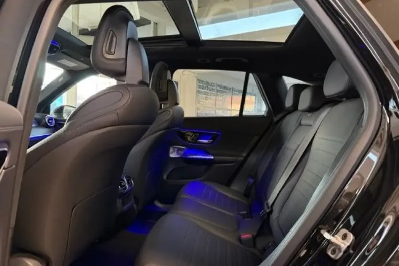 Mercedes-Benz GLC 220 din 2024 cu 19.997 km - oferta MER173592 - foto 21