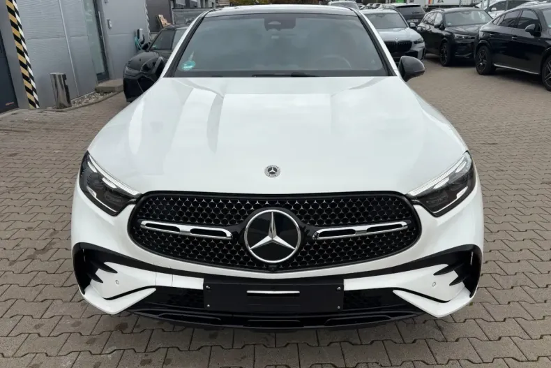Mercedes-Benz GLC 220 din 2025 cu 17.600 km - oferta MER173596 - foto 2