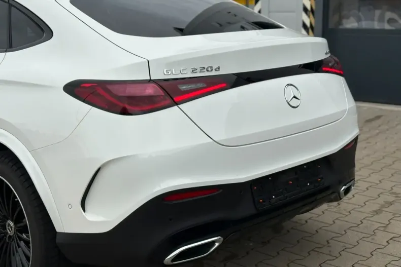 Mercedes-Benz GLC 220 din 2025 cu 17.600 km - oferta MER173596 - foto 10