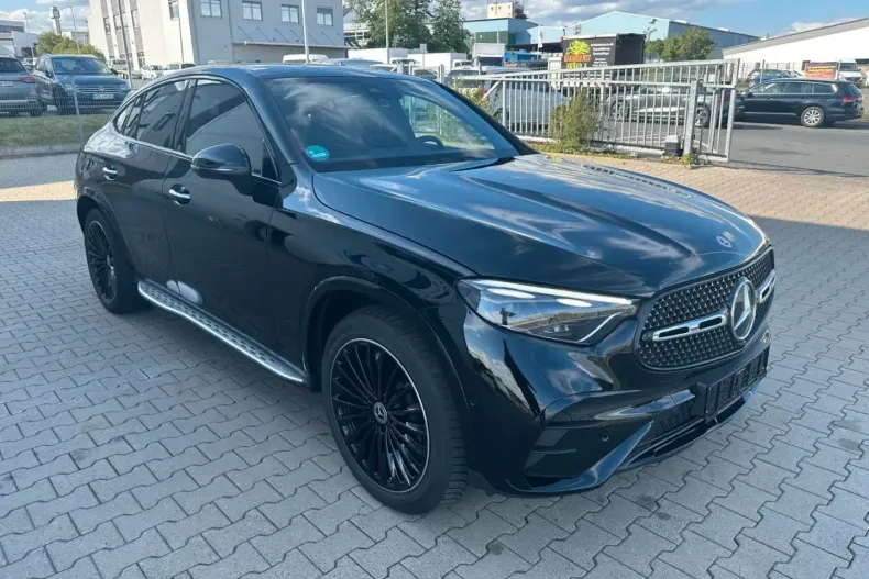 Mercedes-Benz GLC 220 din 2025 cu 20.000 km - oferta MER173597 - foto 4