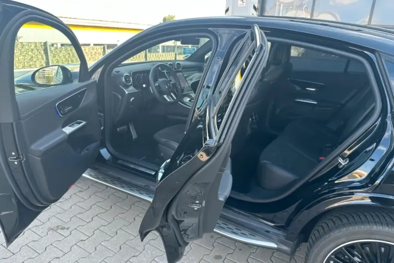 Mercedes-Benz GLC 220 din 2025 cu 20.000 km - oferta MER173597 - foto 13